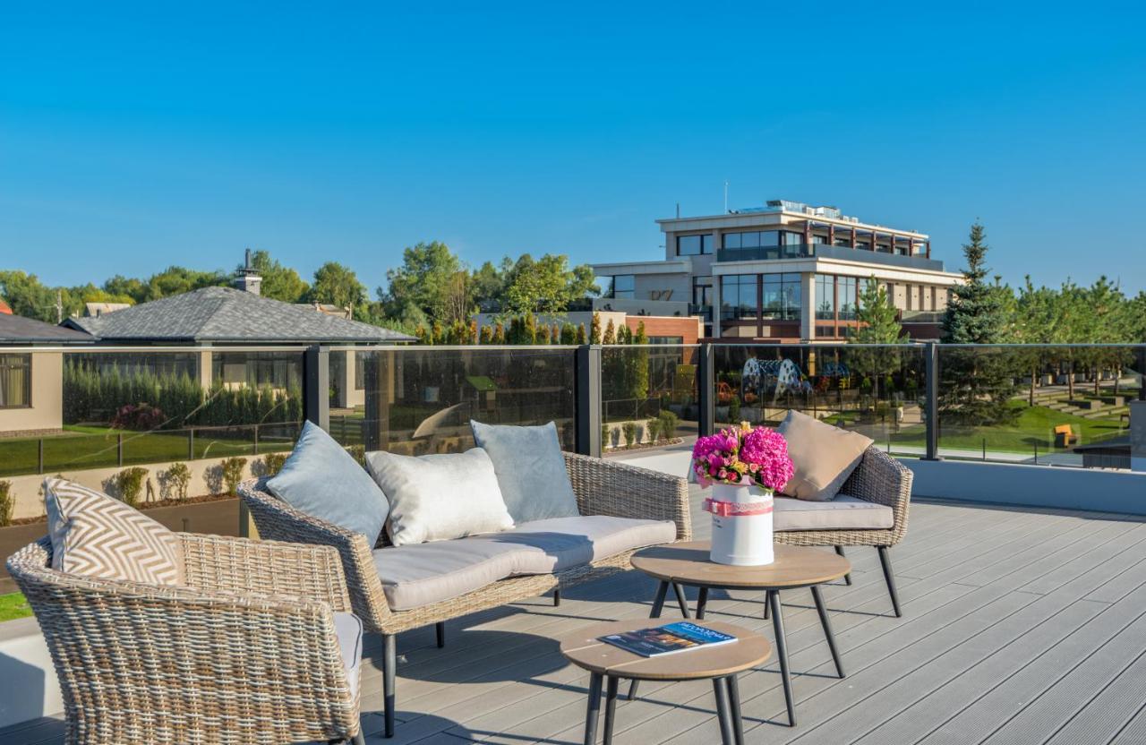 Riviera Zoloche Resort & Spa Vishenki  Eksteriør bilde
