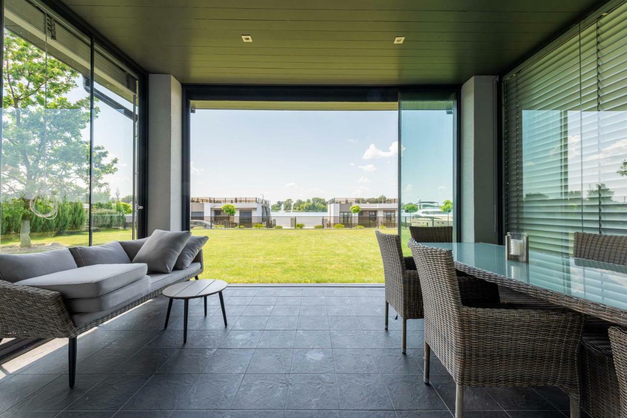 Riviera Zoloche Resort & Spa Vishenki  Eksteriør bilde